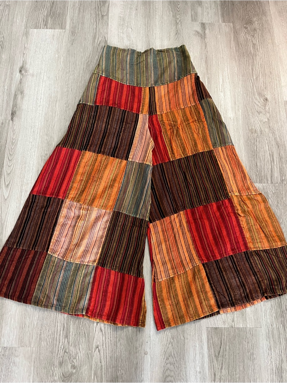 297–NWT Boho Wide-Leg Patchwork Pants in Multicolor